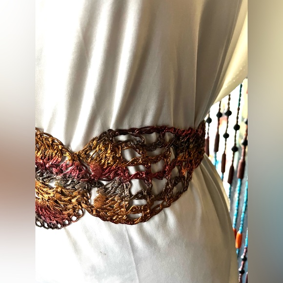 Vintage metal knit lace belt.